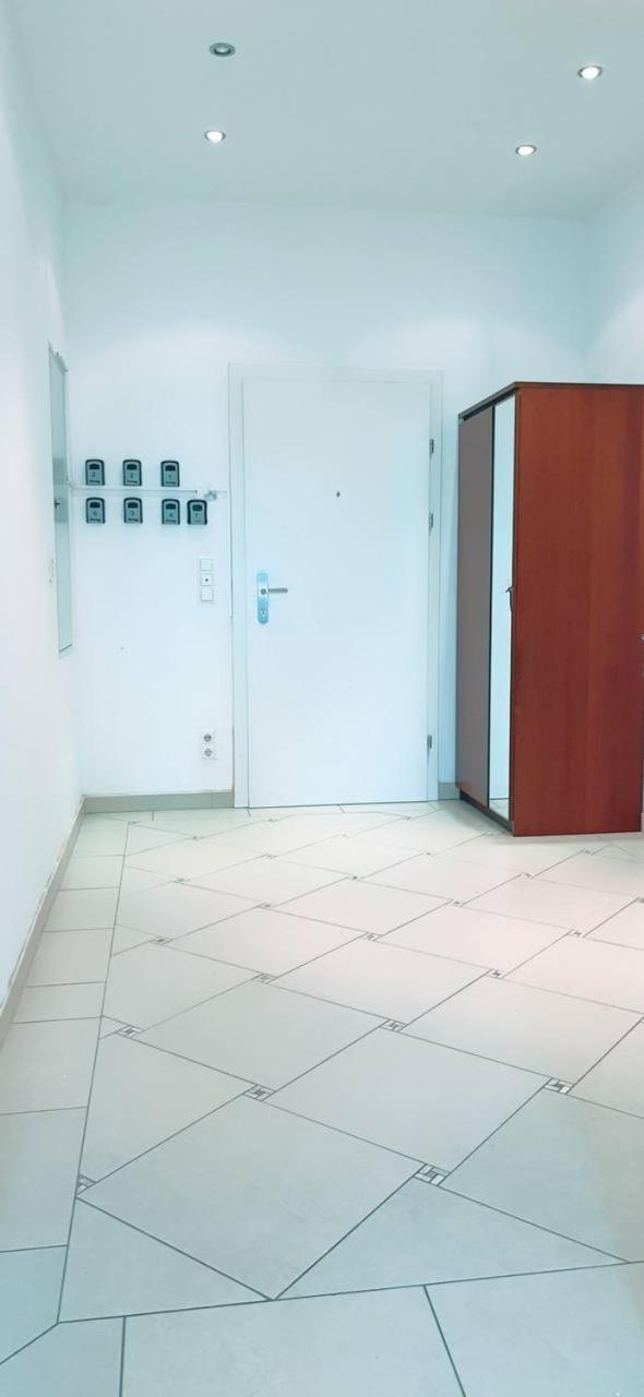 Cozy In Keplerplatz Kp Q Privatunterkunft